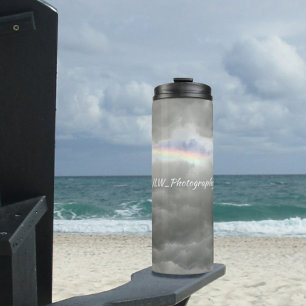 Bouteilles Isothermes Arc en ciel dans nuages tempétueux Ciel gris perso
