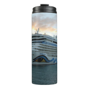 Bouteilles Isothermes Bateau de croisière AIDAluna dans Road Town sur To