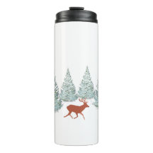 Cerf Brown sous les épinettes couvertes de neige