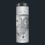 Bouteilles Isothermes Coeur du 25e anniversaire du Mariage<br><div class="desc">Si réfléchi de marquer son 25ème anniversaire d'argent dans le style rétro 50 avec leur propre emblème de coeur 3D et les noms en caractère d'ombre portée! S'il vous plaît,  envoyez-moi un message avec toute personnalisation que vous souhaitez,  je serai ravi de vous aider !</div>