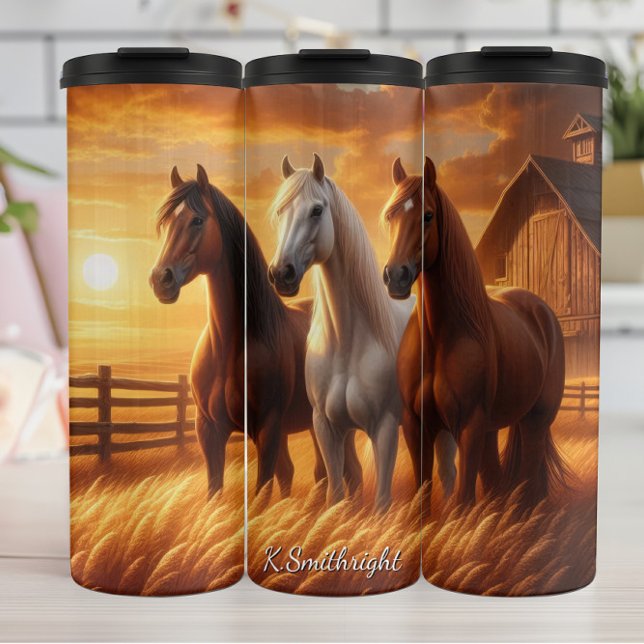 Bouteilles Isothermes Grange à Trois Chevaux Coucher de Soleil Champ (Créateur téléchargé)