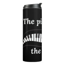 Le pianiste est le BOSS Thermal Tumbler