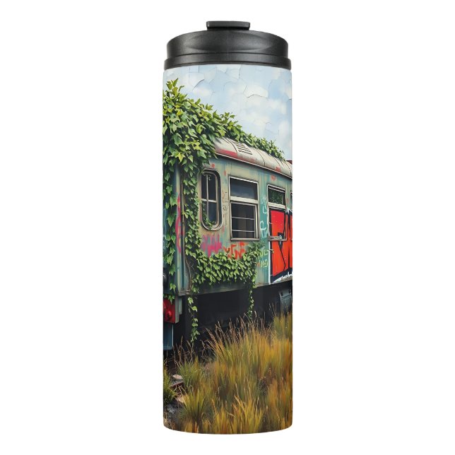 Bouteilles Isothermes Lierre et graffiti recouvrant un train abandonné (Devant)