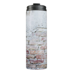 Bouteilles Isothermes Mur en béton gris