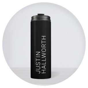 Bouteilles Isothermes Nom blanc moderne sur tumbler thermique noir