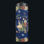 Bouteilles Isothermes Nutcracker Christmas Ballet Aquarelle Vintage<br><div class="desc">Célébrez la magie de la saison avec ce croustillant à thème Nutcracker, avec des illustrations d'aquarelle vibrantes et colorées inspirées du merveilleux ballet de Noël. Avec un charme vintage et fantaisiste, ce tumbler apporte l'élégance intemporelle du Casse-Noix à la vie dans chaque gorgée. Idéal pour les fêtes de fin d’année...</div>