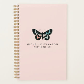 Bouton d'aquarelle rose pâle