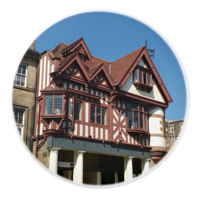 Bouton De Porte En Céramique Bâtiment en chêne Tudor, Edimbourg, Ecosse (Devant)