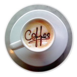 Bouton De Porte En Céramique Café de latte de tasse et soucoupe de café