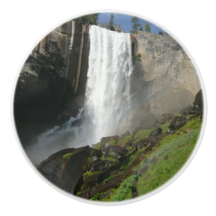 Bouton De Porte En Céramique Chutes de Vernal I dans le parc national de Yosemi