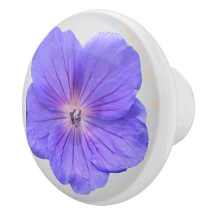 Bouton De Porte En Céramique Fleur bleue botanique de géranium sur toute