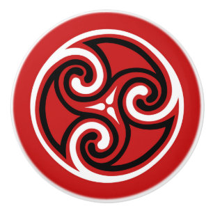 Bouton De Porte En Céramique Ornement de Triskele celtique, rouge, noir et blan