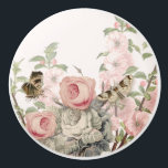Bouton De Porte En Céramique Papillon français vintage Blush Pink Folial<br><div class="desc">"Papillon Français Vintage Blush Rose Floral Foliage Verdure Art Ceramic Knob" jolie oeuvre botanique de roses, hollyhocks, verdure et jolies papillons de nuit dans un jardin entouré de chérubins et de scroll noir et rose vif frontière pour un Paris féminin. Graphiquement conçu par Audrey Jeanne Roberts, artiste et designer de...</div>