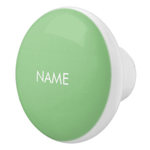 Bouton De Porte En Céramique Personnaliser avec nom, texte minimaliste sauge ve