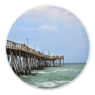 Bouton De Porte En Céramique Quai de pêche par Shirley Taylor