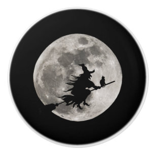 Bouton De Porte En Céramique Sorcière volante avec une lune brillante derrière 