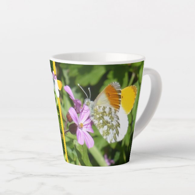 Bouton en bout orange Design Latte Mug (Angle droit)