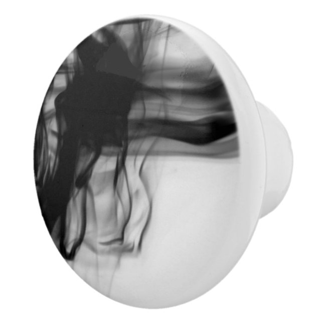 Bouton en céramique du feu II noir par l'artiste (Droite)