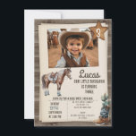 Boys Horse Buckaroo Wild West Invitation Anniversa<br><div class="desc">Boys Horse Buckaroo Wild West Invitation Anniversaire Cette invitation d'anniversaire Wild West pour garçon comprend un cheval,  botte de cowboy,  cactus et badge shérif sur un vieil arrière - plan de papier vieilli et d'image en bois. Idéal pour la fête d'anniversaire d'un garçon à thème buckaroo sauvage à l'ouest.</div>