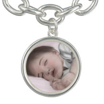 Bébé qui dort tranquillement
