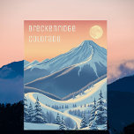 Breckenridge Colorado vacances ski Carte postale<br><div class="desc">Montagnes neigeuses de Breckenridge,  Colorado,  USA ! Nous espérons que vous passerez de merveilleuses vacances à ski. Cette carte postale présente un magnifique paysage montagneux bleu-gris devant un ciel jaune orangé. Toutes les phrases de texte peuvent être customisées pour vous convenir!</div>