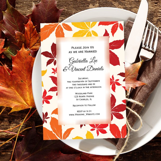 Bright Fall Feuilles Faire-part de mariage (Set a warm Autumnal tone for your marriage ceremony with the Bright Fall Leaves Wedding Invitation.)