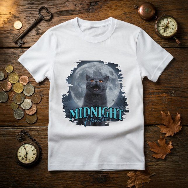 British Shorthair Cat Howling At The Moon T-Shirt (Créateur téléchargé)
