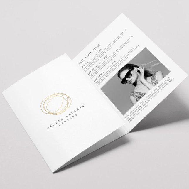 Brochure minimaliste et moderne Gold Designer (Créateur téléchargé)