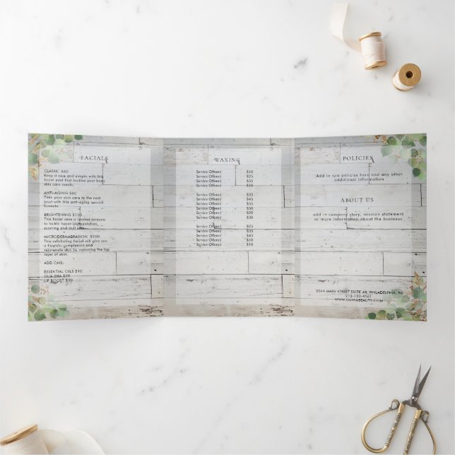 Brochure Spa élégante en bois et verdure (Intérieur)