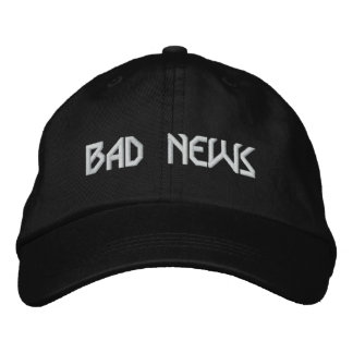 Brodée BAD NEWS logo casquette