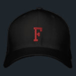 Brodée Casquette ajustable F monogramme<br><div class="desc">Soutenez votre équipe préférée avec ce casquette. Monogramme est personnalisable,  vous pouvez donc substituer une autre lettre à la place du "F". Choisissez parmi une variété de couleurs casquettes et de points.</div>