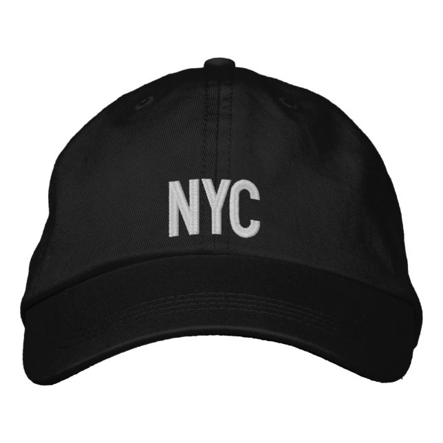 Brodée casquette conçue à nyc. (Devant)