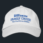 Brodée Casquette de baseball de croisière en famille Lieu<br><div class="desc">Croisière en style avec ce casquette de baseball personnalisé avec votre propre texte. On lit actuellement "Votre nom" Family Cruise ainsi que l'emplacement et la date de votre croisière. Modifiez facilement le texte et la couleur du casquette. Idéal pour les journées ensoleillées et chaudes sur le pont supérieur !</div>