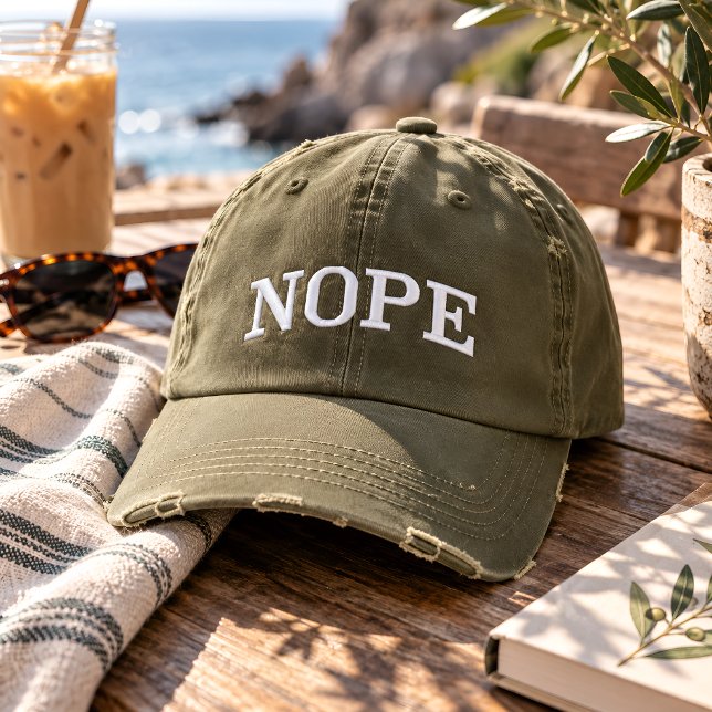 Brodée Casquette de Baseball NOPE Brodé et Distressed (Créateur téléchargé)