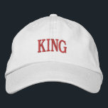 Brodée Casquette de qualité couleur blanc imprimé sur le<br><div class="desc">Élevez votre style avec ce Casquette réglable de base Alternative Apparel,  avec le texte brodé "KING" gras et royal. Conçu pour un ajustement parfait et un confort toute la journée,  ce casquette est fait de matériaux de haute qualité,  ce qui en fait un accessoire indispensable pour toute armoire.</div>