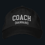 Brodée Funny Entraîneur Wannabe Casquette sportif<br><div class="desc">Élevez votre sens de l'humour avec notre casquette noir "Coach (wannabe)", conçu pour ajouter une touche de charme ludique à votre tenue. Doté d'un texte blanc audacieux, ce casquette est un délicieux clin d'oeil à tous ces aspirants entraîneurs qui embrassent le côté léger de leur voyage. Que vous soyez un...</div>