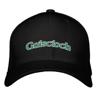 Brodée Gaiscioch a adapté le casquette