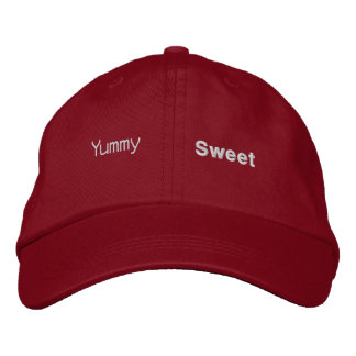 Brodée Pas de casquette à broderie noire