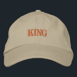 Brodée "Roi" du Casquette ajustable de style kaki<br><div class="desc">Faites une déclaration avec ce casquette kaki avec la saisissante broderie "King" en or.</div>