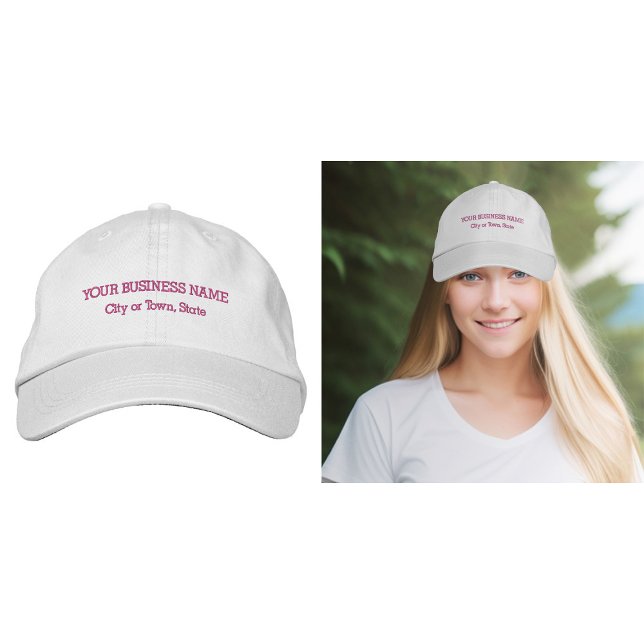 Brodée Texte commercial rose brodé sur Casquette (Business name and location embroidered on cap in pink thread)