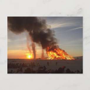 Brûler les pyramides, brûler la carte postale de l