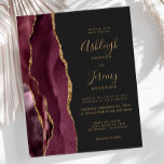 Budget Agate Bourgogne Gold Dark Faire-part de mar<br><div class="desc">Le bord gauche de cette élégante faire-part de mariage moderne est orné d'une bordure en aquarelle bordeaux et d'une parties scintillant en faux or. Le texte personnalisable combine écriture manuscrite couleur or, cuivre et polices italiques sur un arrière - plan gris fusain foncé. L'envers est assorti d'un design d'agate bordeaux...</div>