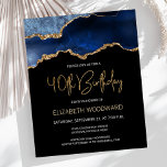 Budget Blue Gold Agate 40e anniversaire Invitation<br><div class="desc">Cette invitation branchée de 40ème anniversaire présente une image aquarelle d'une géode agate dans les tons bleu avec des reflets d'or. Les mots "40th Birthday" apparaissent dans la parties scintillant en faux or dans la police d'écriture moderne décorative. Customisez-le avec le nom de l'honoré dans le texte couleur or et...</div>