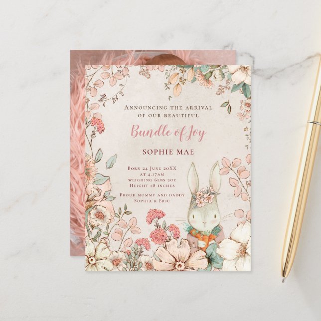Budget Bunny Florals Photo Girl Faire-part de nais (Devant/Arrière en situation)