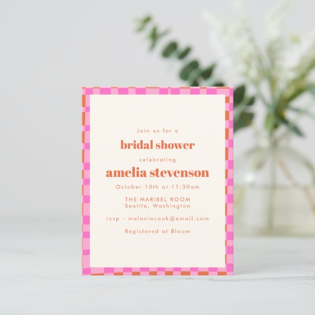 Budget Checker Pink Orange Bridal Shower Invite (Debout devant)