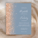 Budget Dusty Blue Peach Parties scintillant Mariag<br><div class="desc">Le bord gauche de cette élégante faire-part de mariage moderne est orné d'une bordure en faux parties scintillant pêche. Le texte personnalisable combine écriture manuscrite blanche, copperplate et polices italiques sur un arrière - plan bleu poussiéreux. L'envers est assorti à une parties scintillant de pêche et présente un design bleu...</div>