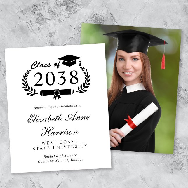 Budget Élégant Faire-part de diplôme de photograph (An elegant college graduation announcement to celebrate the graduate's achievements)