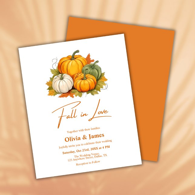 Budget Fall in Love Automne Rustique Mariage Invit (Fall in Love Autumn Rustic Pumpkin Burnt Orange Wedding Invitation  )