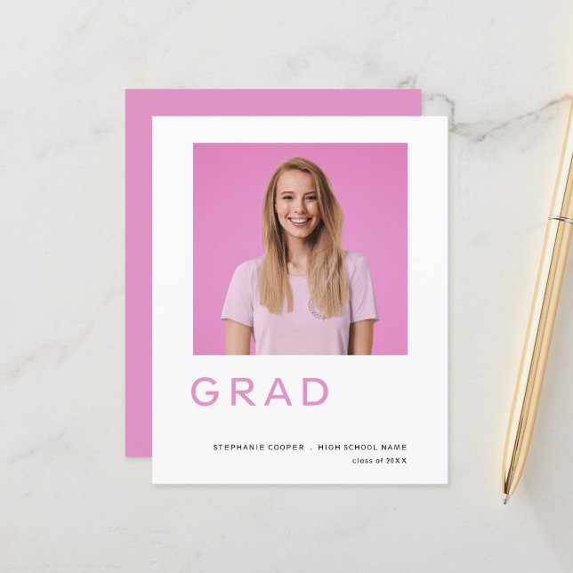 Budget Grad Photo Pink Graduation Faire-part (Devant/Arrière en situation)