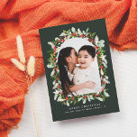 Budget Jardin d'hiver verdure Noël 1 Photo<br><div class="desc">Célébrez la saison des Fêtes avec nos élégantes cartes de budget photo de Noël "Jardin d'hiver". Carte verte festive, avec une photo en arc unique encadrée par une aquarelle peinte à la main, ce design est une prise moderne sur un thème traditionnel. L'arrangement floral de l'aquarelle comprend les baies d'hiver...</div>